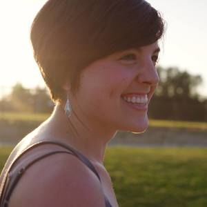 Meet your Posher, Holly